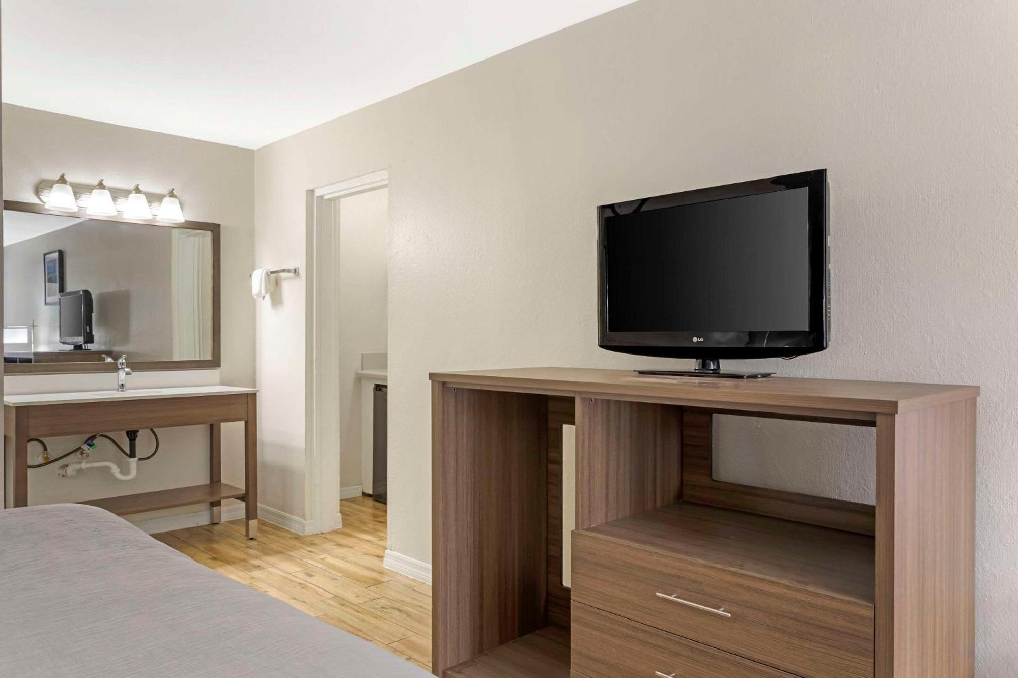 Quality Inn & Suites St Augustine Beach Area St. Augustine Beach Экстерьер фото