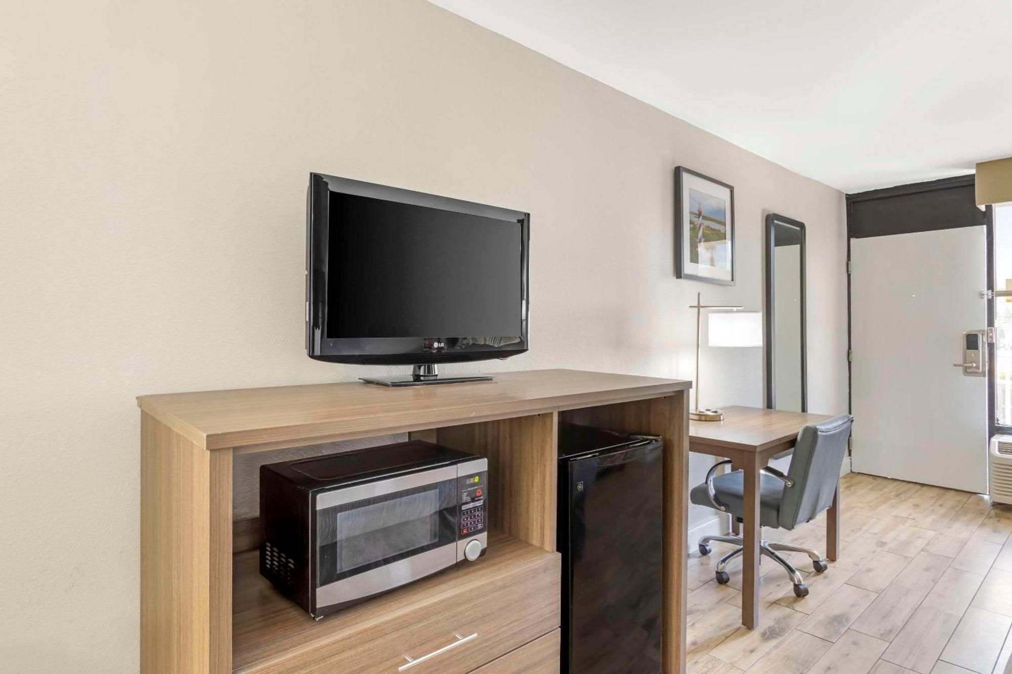 Quality Inn & Suites St Augustine Beach Area St. Augustine Beach Экстерьер фото