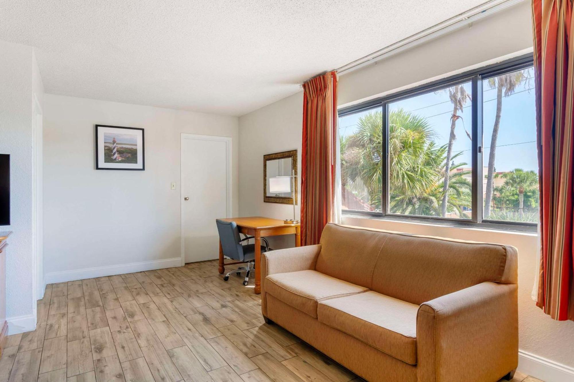 Quality Inn & Suites St Augustine Beach Area St. Augustine Beach Экстерьер фото